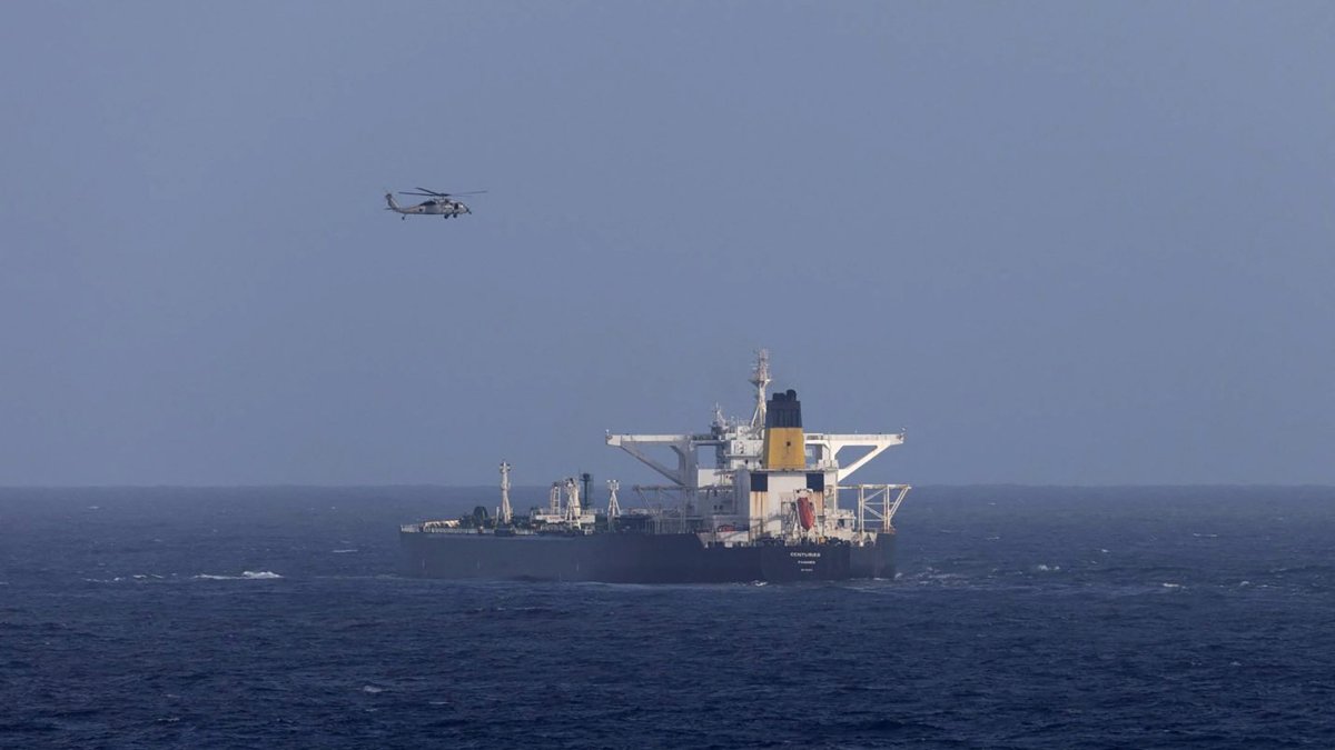 US Seizes Ship Off Venezuela, Intensifying Pressure on Caracas