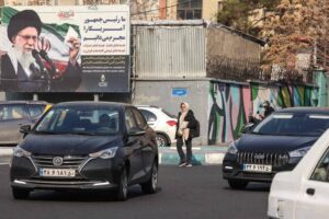 Trump Mulls Iran Strikes as Protests Resurface, Sources Say