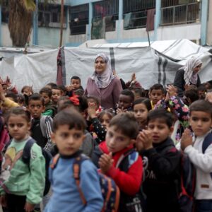 Gaza kids face sniper fire to reach makeshift tent classrooms