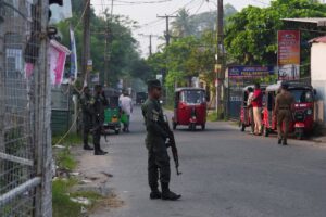 Iran Issues Warning to U.S. After Frigate Sinks; Sri Lanka Seeks to Safeguard Crew on Second Iranian Vessel